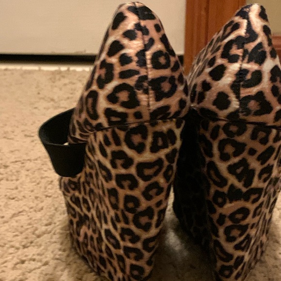 Leopard print wedges - Picture 3 of 4